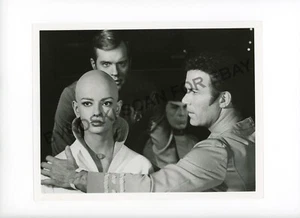 Star Trek The Motion Picture original photo glossy 9x7 Ilia Persis Khambatta - Picture 1 of 2