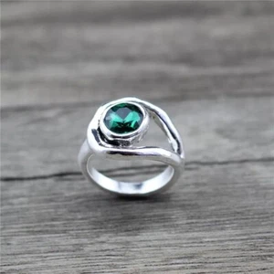 Handmade Uno STYLE De Único 50's Ring GREEN Size 7 (R61) - Picture 1 of 8
