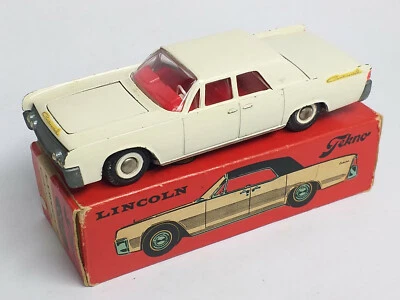 Vintage 1:43 TEKNO DENMARK #829 White FORD LINCOLN CONTINENTAL with Original Box - Image 1 of 4