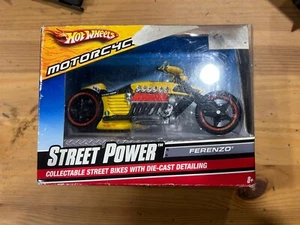 Hot Wheels Moto Ferenzo 1:18 Scale Motorcycle 2004 Mattel - Picture 1 of 5