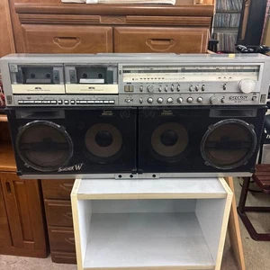 SHARP GF-909 Ghettoblaster - Vintage japanisches Kassettendeck mit Super Woofer, getestet - Bild 1 von 10