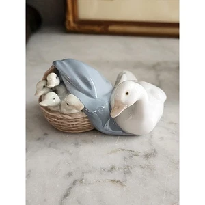 Lladro Ducklings Figurine #4895, Spain - Picture 1 of 7