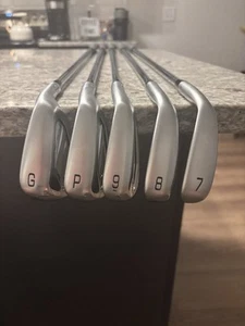 Mizuno JPX 925 Hot Metal Iron Set - Picture 1 of 7