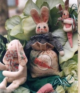 Bastelmuster Osterhase Hase 12 Zoll Stofftier handbemalt Karotten  - Bild 1 von 2
