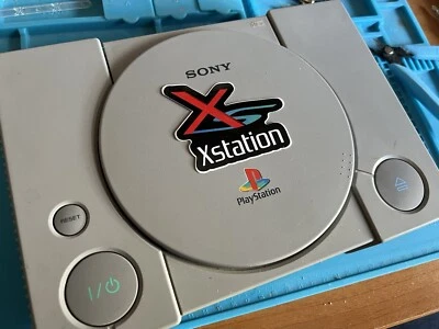 Sony Playstation 1 / PSX + Xstation + Xreset (IGR) + microSD 128 GB + accessori - Image 1 of 4