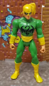 Hasbro Marvel Ultimate Spiderman cartoon Power Webs IRON FIST action Figure (16g - Picture 1 of 2