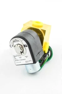 GA Braun E05002 Parker VALVE 3 WAY QE 24V/60C - Picture 1 of 1