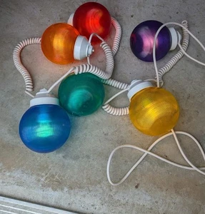 6-Kugel Lichter Set Farbkugeln mit weißer geschweifter Schnur Schnur Wohnmobil Outdoor Party - Bild 1 von 4