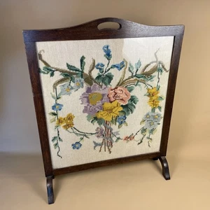 Antique Fire Screen Guard Fireguard Vintage Wooden Frame Cross-stitch Floral - Picture 1 of 9