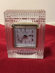 LOVELY CRYSTAL DANBURY VANITY SHELF MANTLE DESK CLOCK 5” X 4” - Picture 1 of 9