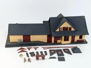 POLA AHM Rico Station Vintage HO Scale Building Built #2 - Picture 1 of 11