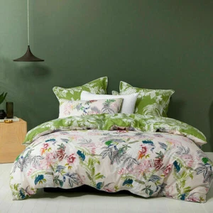 New Logan & Mason Paradiso Blush Super King Size Quilt / Doona Cover Set - Picture 1 of 3