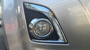 CHROME FOG LAMP LIGHT TRIM COVER  FOR ISUZU D-MAX 2016 HI-LENDER 4WD SET OF2 - Picture 1 of 2