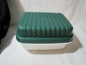 Tupperware Geteilter Snack Servierbehälter Jäger Grün & Weiß Vorrat 1521, 1520 - Bild 1 von 3