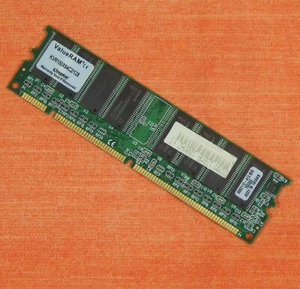 MEMORIA SDRAM original Kingston KVR100X64C2/128 PC-100 128MB 9902112-413.B00 - Foto 1 di 3