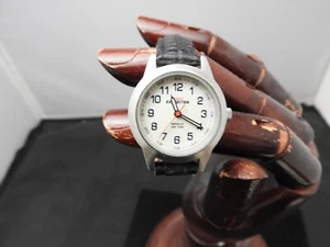 Timex Expedition Watch Silver Tone Indiglo 50M Leather Band New Battery - Picture 1 of 6