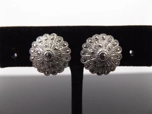 .925 Sterling Silver Art Nouveau Fleur Screw back Earrings - Picture 1 of 7