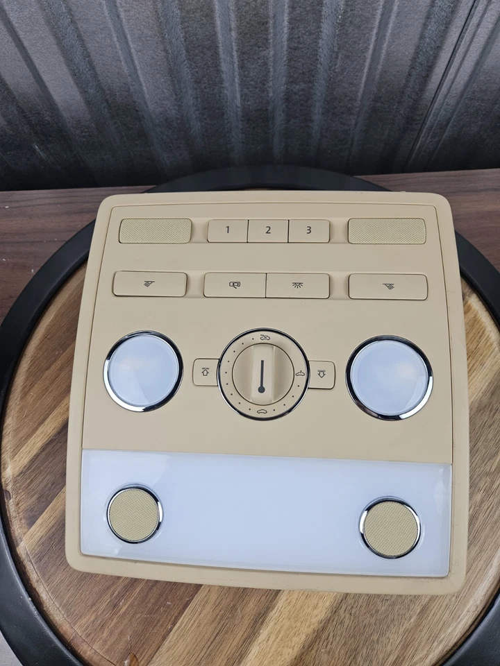 Luz de lectura VW PHAETON 2004-2006 - DOMO DELANTERO OEM BEIGE Foto 1 de 4