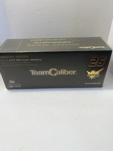 2006 Team Caliber Jamie McMurray #26 Smirnoff ICE 1:24 Ford Fusion - Picture 1 of 15