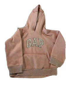 GAP Girl Pink FLEECE HOODIE Pullover Size 5 Thick Warm Sweatshirt Spellout - Picture 1 of 3