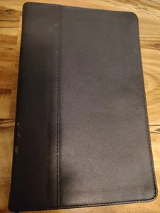 NIV Thinline Reference Bible Regular Print - Picture 1 of 3