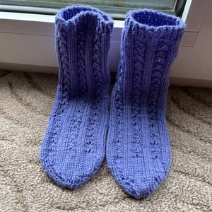 handgestrickte Söckchen Strümpfe / Socken Handarbeit Gr. 39 lila - Bild 1 von 5