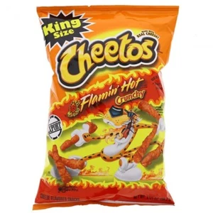 Cheetos Flamin Hot Crunchy King Size 3.5oz (99.2g) Pack of 4 Bags - USA Import - Picture 1 of 1