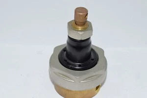 TESCOM 44-3010-24 Pressure Regulator Pump   - Picture 1 of 3