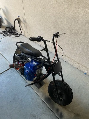 Mini moto de cross Foto 1 de 4