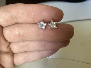 Dainty Star Stud Earrings Silver Tone W/Cubic Zirconia Or Rhinestones Bling .25” - Picture 1 of 8