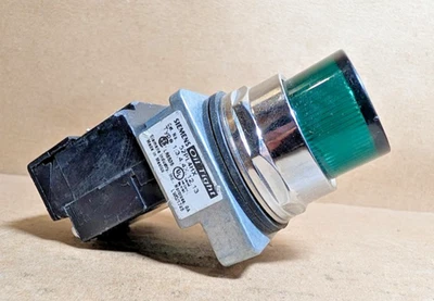 Siemens 52PL4H3XB Pilot Light, 30mm, Green, LED, Transformer 240VAC (New NB) - Image 1 of 4