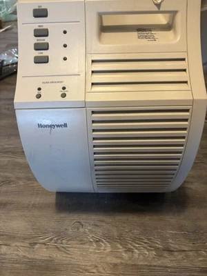 Honeywell 17000-S White QuietCare True HEPA Air Purifier Filter - Image 1 of 4