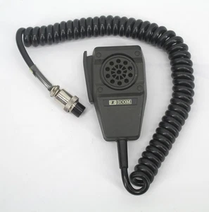 ICOM IC-HM7 Dynamic Microphone Built-In Preamplifier - Picture 1 of 3