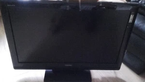 Toshiba Regza LCD COLOUR TV MODELL NR: 32AV501P - Bild 1 von 4