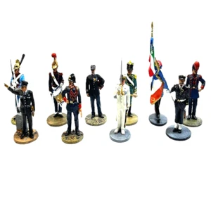 Del Prado 1:30 WORLD FIREFIGHTERS. Lot 10 Figures. Gifts: Firefighter, 1 stand - Imagen 1 de 24