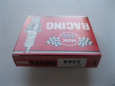 B9EG  scatola con 4 CANDELE NGK OFFERTA !!!!!! - Immagine 1 di 2