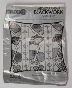 Copricuscino Trio3 Mediterranean Blackwork 1977 vintage cucitura #1749 14x14" - Foto 1 di 6