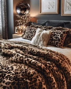 VTG Luxury Queen Leopard Animal Print FAUX FUR Comforter Reversible RARE NOS - Picture 1 of 3