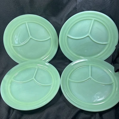 Vintage Fire King Jadeite Restaurant Ware 9 5/8" Divided Plates 1948-50 Lot Of 4 - Image 1 of 4