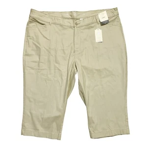 St John's Bay Women's Plus Size 22W Mid Rise Capri Pants Biscotti Beige NWT - Picture 1 of 4