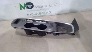 Chevrolet Malibu 2017-2021 cubierta consola central panel de cambio 84079463 - Imagen 1 de 12
