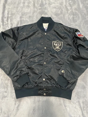 Vintage Oakland Las Vegas  Raiders Starter Pro Line Jacket Size Large Cover