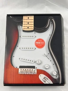 Golpeador Fender Stratocaster precableado - Como nuevo con caja original, Sticke - Imagen 1 de 8