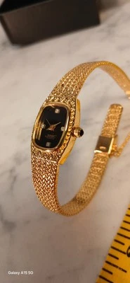 Vintage 90s Ladies Xavier Gold Toned Diamond Onyx Date Quartz Watch untested no6 - Image 1 of 4