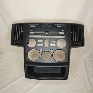 2006-2011 Mitsubishi Endeavor Center Dash Radio Bezel Air Vents Factory Black - Picture 1 of 10