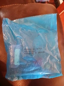 1 ea NEW AMPHENOL BURNDY ITT MS3126F10-6P Connector in Bag *SHIP QUICK n FREE* - Picture 1 of 3
