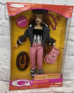 2000 JAKKS PACIFIC INC. #D23000 BIANCA G.i.r.l. Force Something So Wild Puppe - Bild 1 von 5