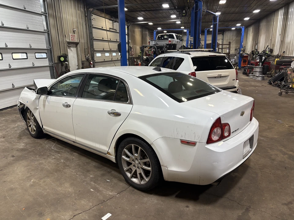 Used Fuel Pump fits: 2012 Chevrolet Malibu Pump Assembly 2.4L VIN 0 8th digit op Foto 1 de 4