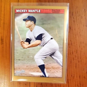 2006 Topps Bazooka Gold SP #15 Mickey Mantle NY Yankees Very Sharp Clean Surface - Picture 1 of 3