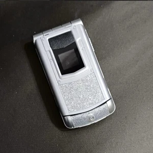 Vertu Ähnlich V77 Quad Band Handy Luxury Flip Phone Silber Reduziert) - Bild 1 von 8
